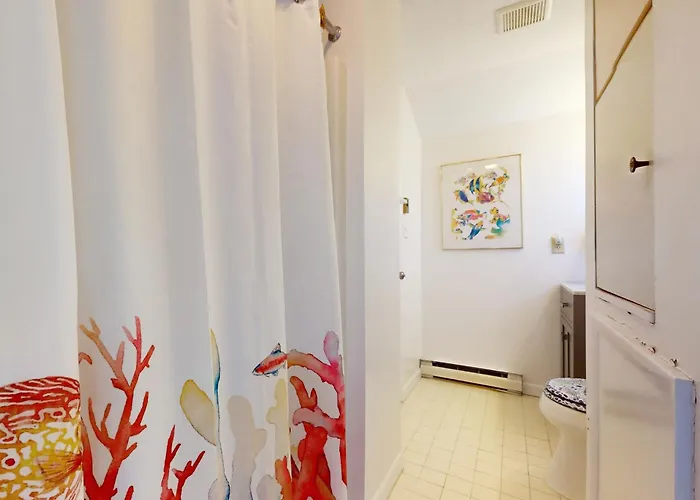 Apartment Pintail Point Unit 305